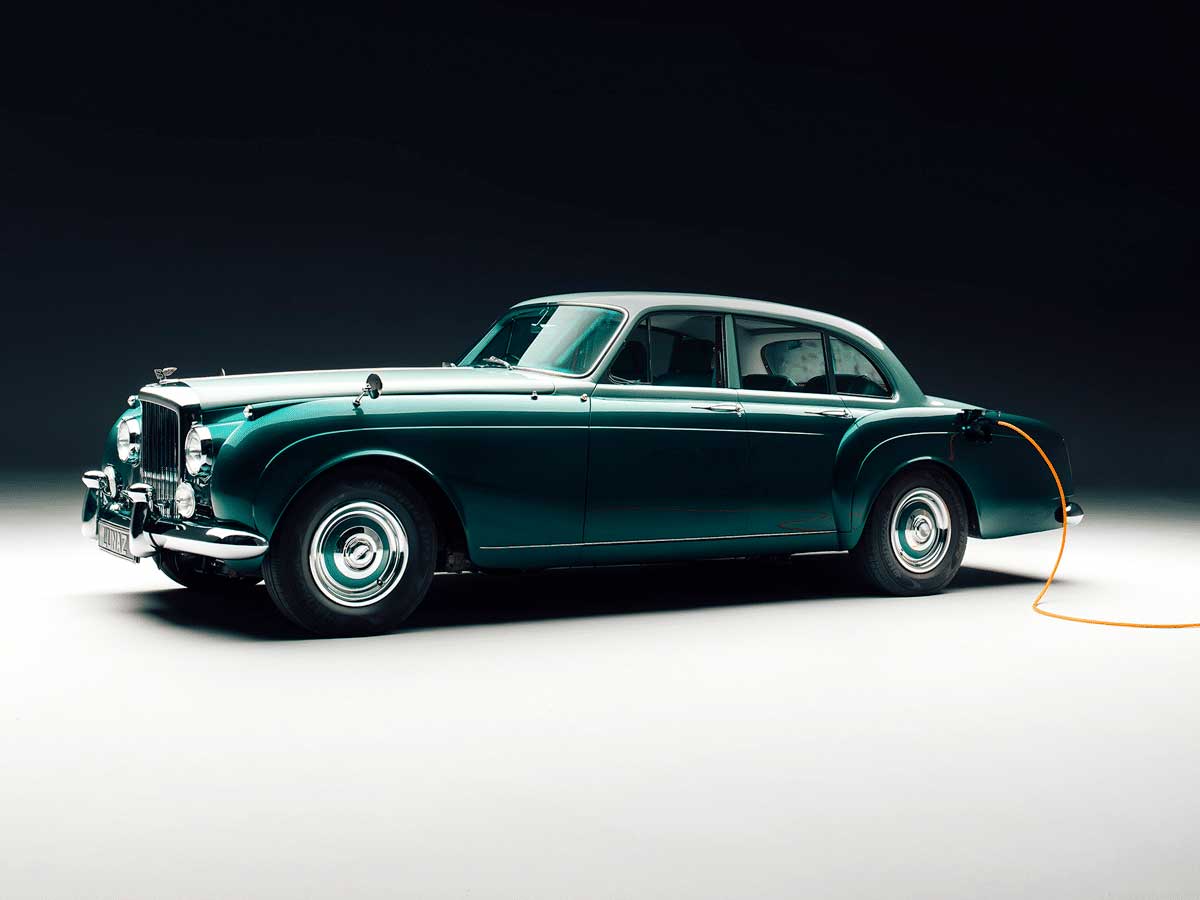 Bentley Continental de 1961, no valor de 300.000 dólares, é o "Veículo Mais Raro" já eletrificado
